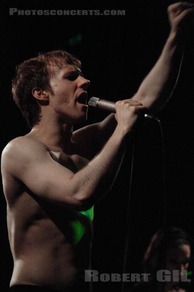 ALEC EMPIRE - 2005-05-25 - PARIS - La Locomotive - 